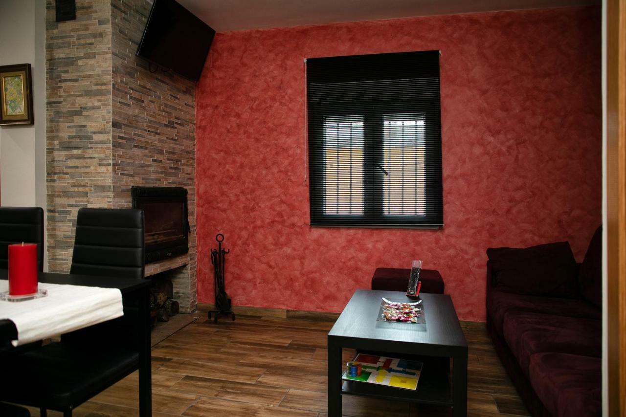 Casa Rural Ruplas Villalba de Adaja ภายนอก รูปภาพ